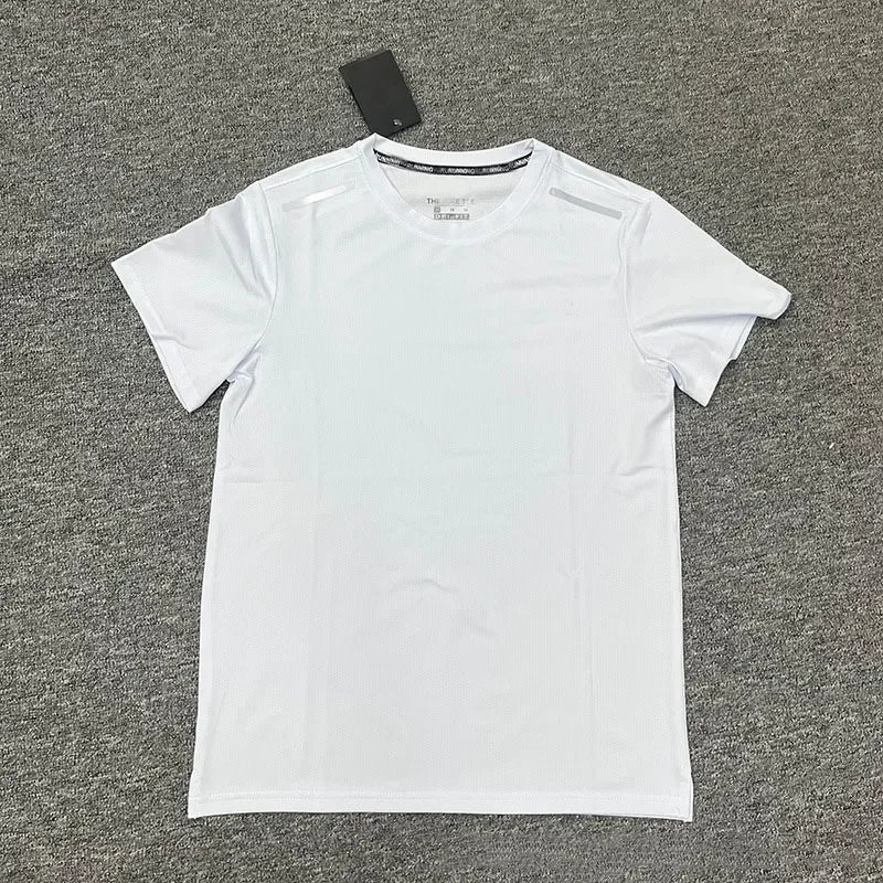 Men T-shirt Summer Sports Tee Top Fashionable Loose T-shirt Breathable Printed Quick-dry Tshirt