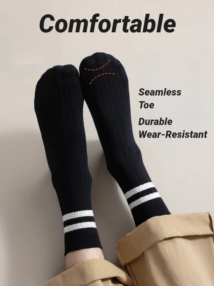 2026 Summer Mens Socks Spring Autumn Simple Casual Black White Striped Breathable Mid Tube High Quality Round Neck Socks