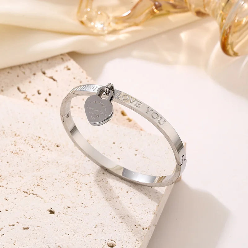 Yupsk 3pcs/Set Stainless steel Bracelet with Heart Elements Trendy Waterproof Durable Stackable Bangle Versatile Jewelry for Wom